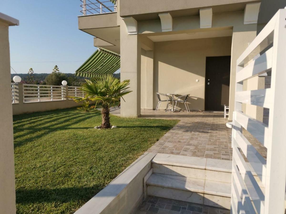 Mango Apartment Nikiti  Exterior foto